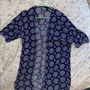 Navy blue patterned kimono